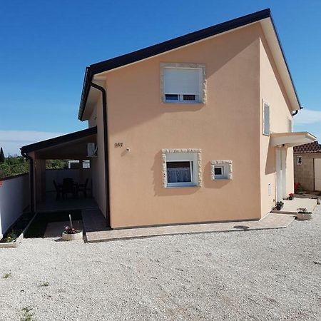 Apartmani Luca Fažana Zewnętrze zdjęcie