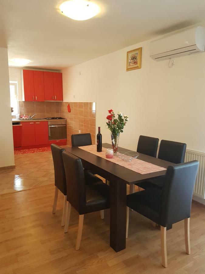Apartmani Luca Fažana Zewnętrze zdjęcie